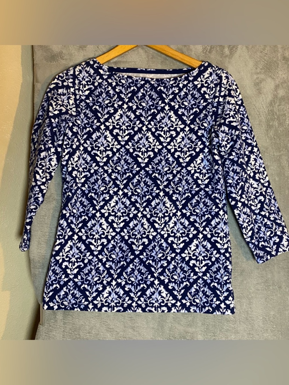 The Talbots Tee Navy Paisley Modest Career 3/4 Long sleeve size Small